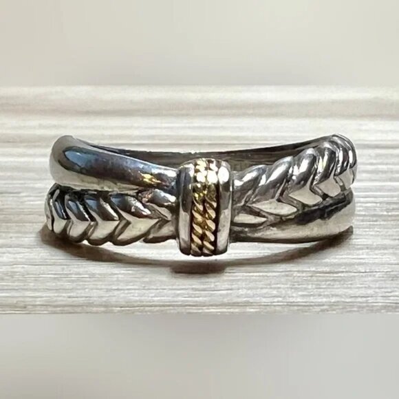 Andrea Candela Sterling Silver & 18k Yellow Gold Textured Crossover “Linea” Ring - Picture 2 of 11